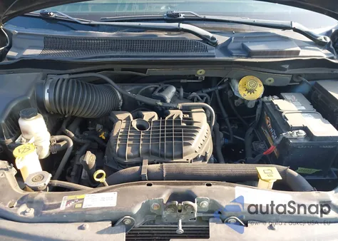 2014 Chrysler Town & Country Touring из США, поврежденный, VIN 2C4RC1BG3ER300837